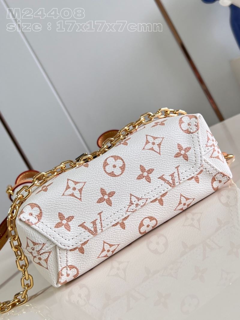 Louis Vuitton Hobo Bags